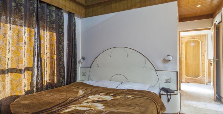 Hotel Rajdoot Шимла Экстерьер фото