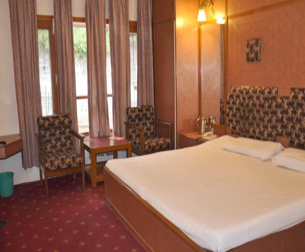 Hotel Rajdoot Шимла Экстерьер фото